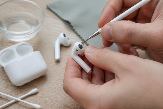 How to Clean Earwax from Earbuds: Step-by-Step Guide